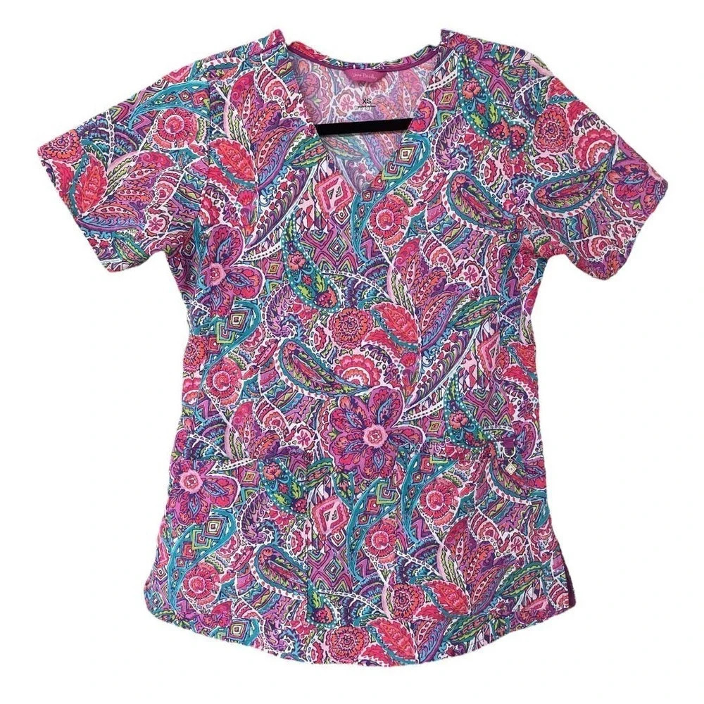 Vera Bradley Women's Nurse Paisley Scrub Top Size XS Pink Turquoise White